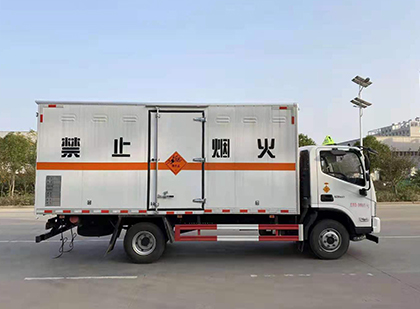 丰县爆破器材运输车